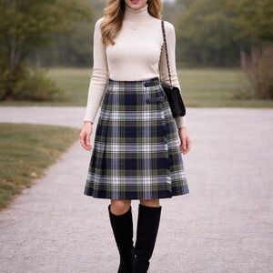 VTG Tartan Skirt Womens 8/10 Green Plaid Wrap Pleat Scottish Academia Schoolgirl